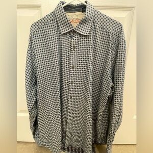 Robert Graham XL men’s dress shirt